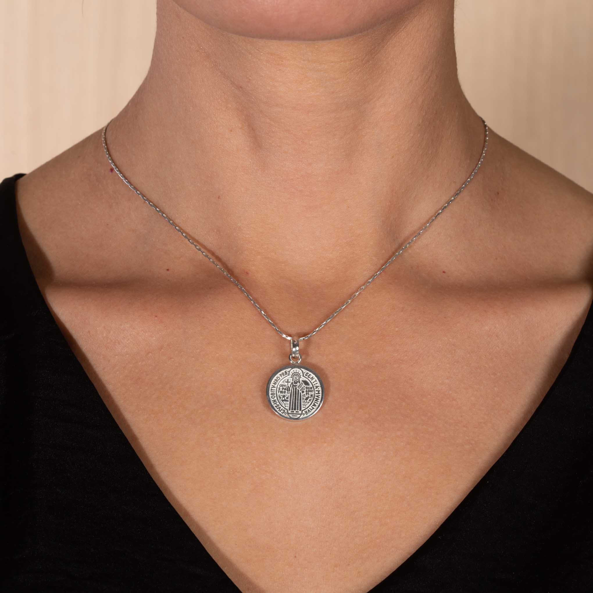 Medalla de plata - San Benito - 12 mm., Viareggio Articulos Religiosos